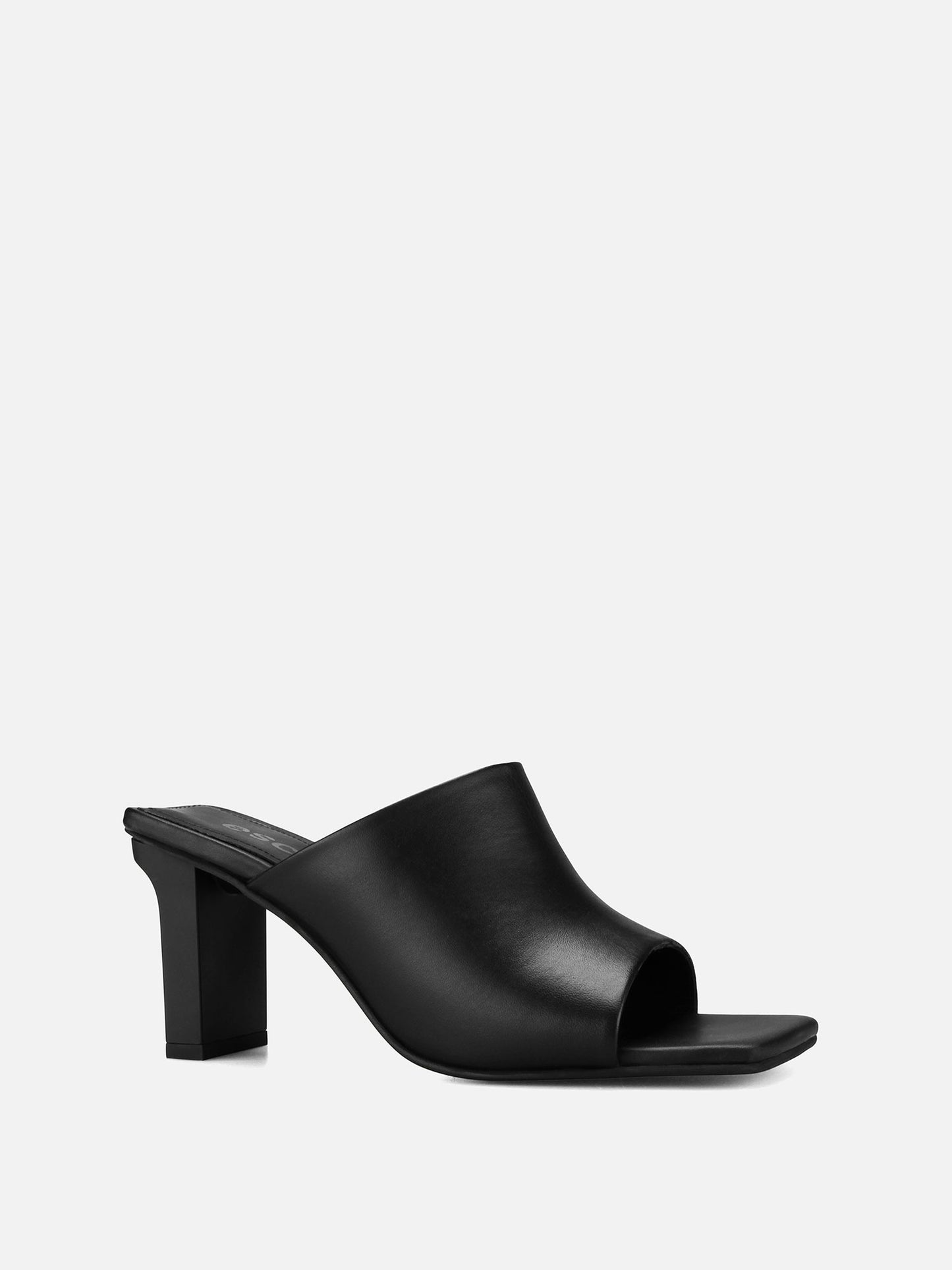 BESSIE Leather Sandals - Black