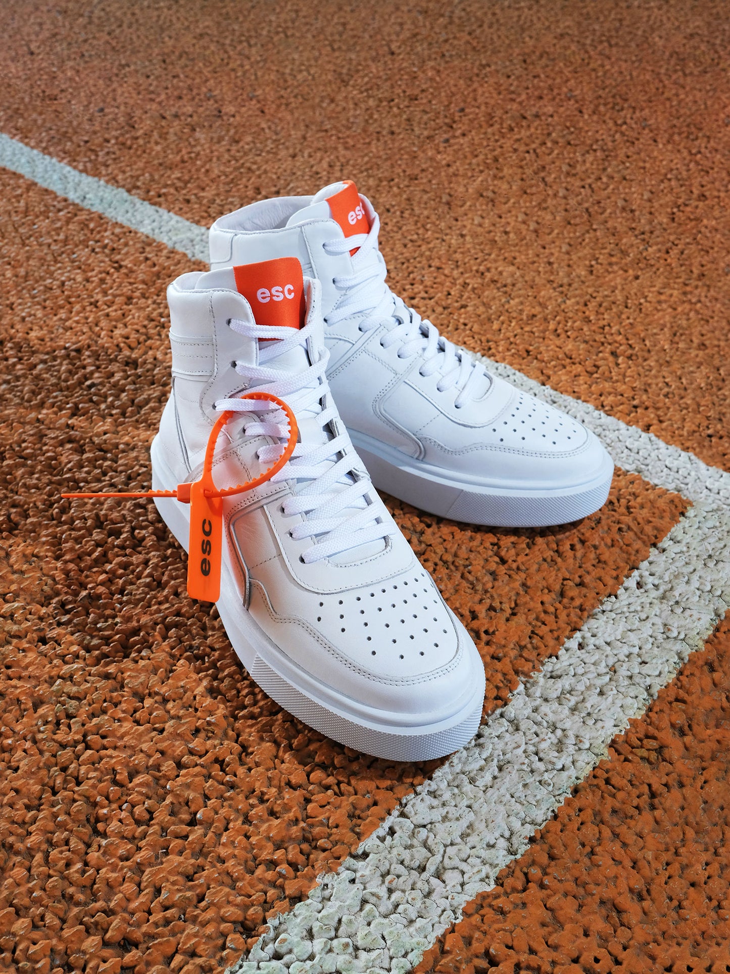 BRYANT Leather Retro Sneakers - White