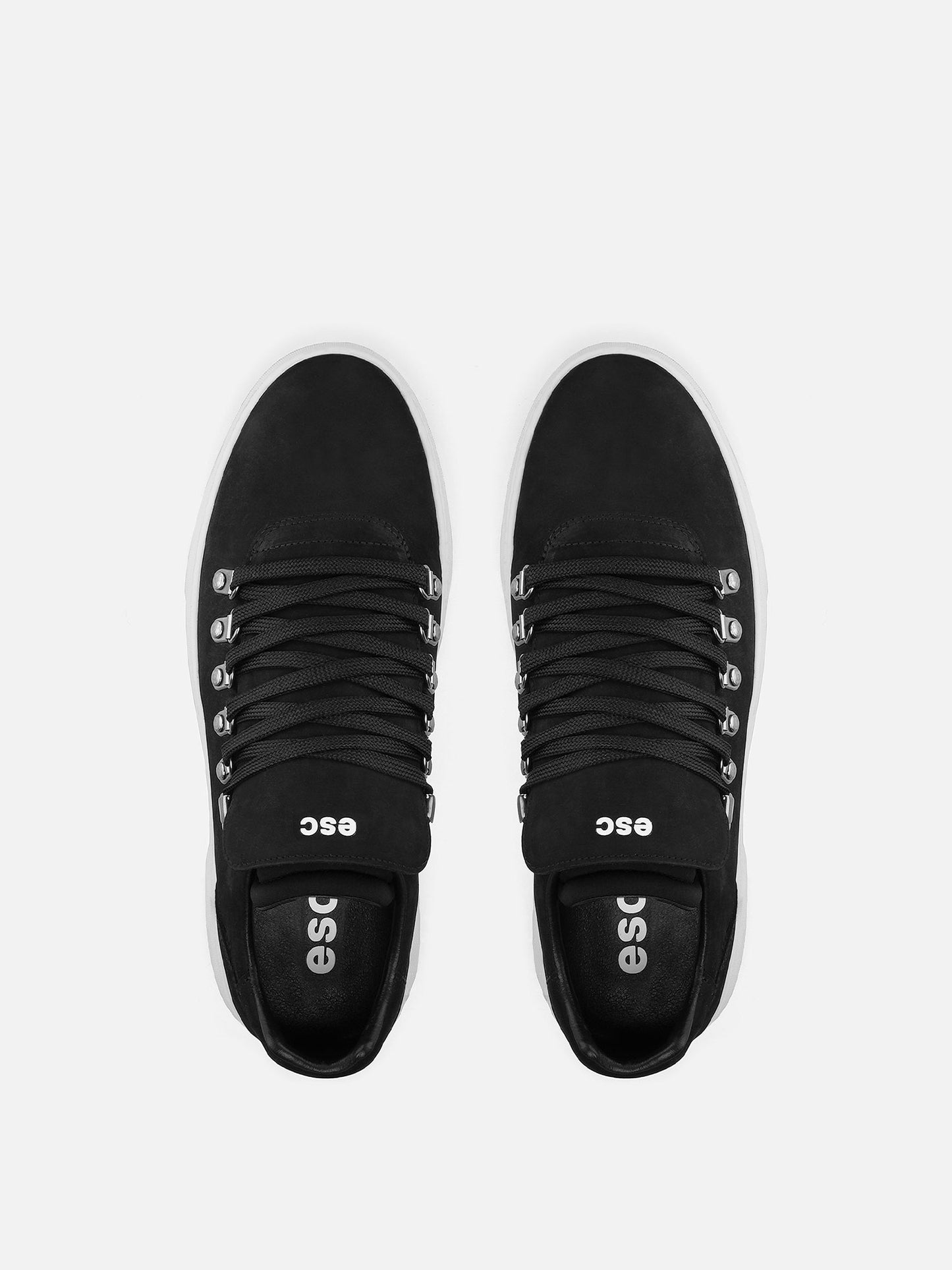 TROPHY Leather Sneakers - Black